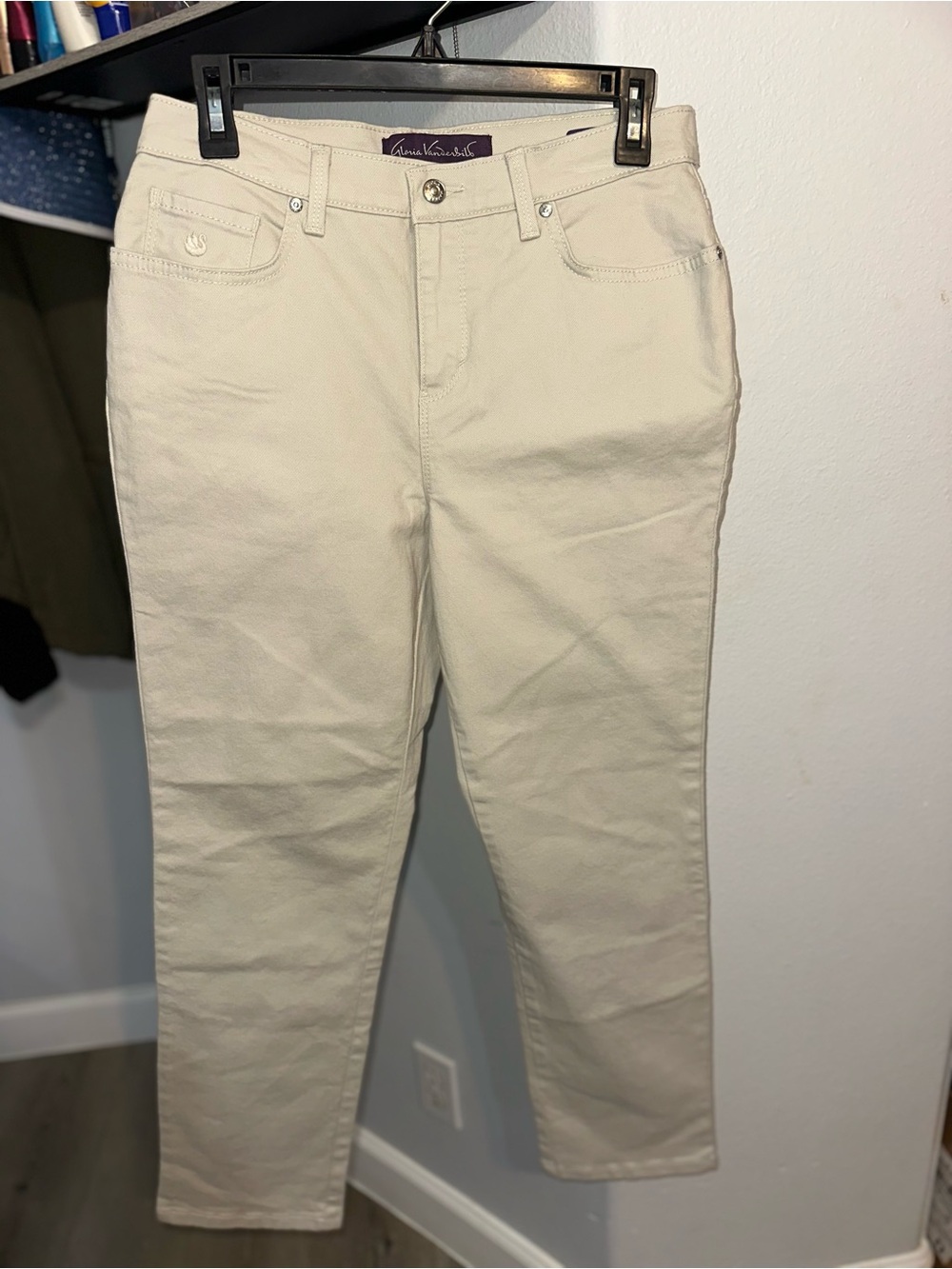 Cream Curvy Women's Jeans